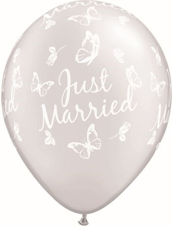 11 inch Qualatex Just Married Butterflies-A-Round on DIAMOND CLEAR